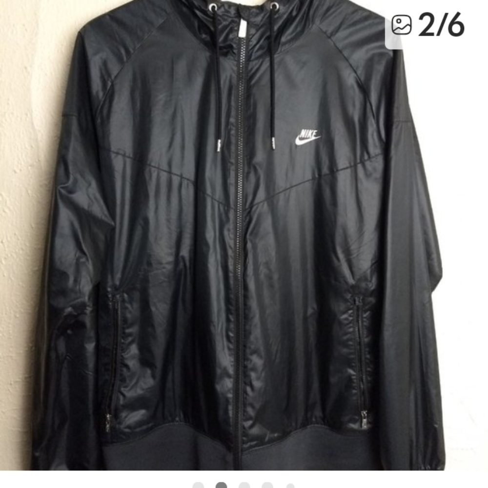 Nike Black Windrunner Jacket - Men's XL